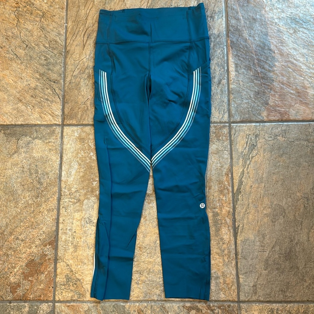 Lululemon leggings with pockets